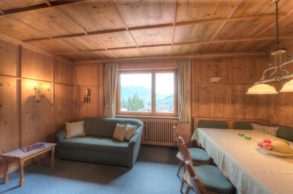 Hotel Garni Almjur Sankt Anton am Arlberg Exterior photo